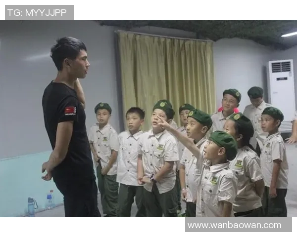 小女孩成女足球星梦想启航背后的励志故事